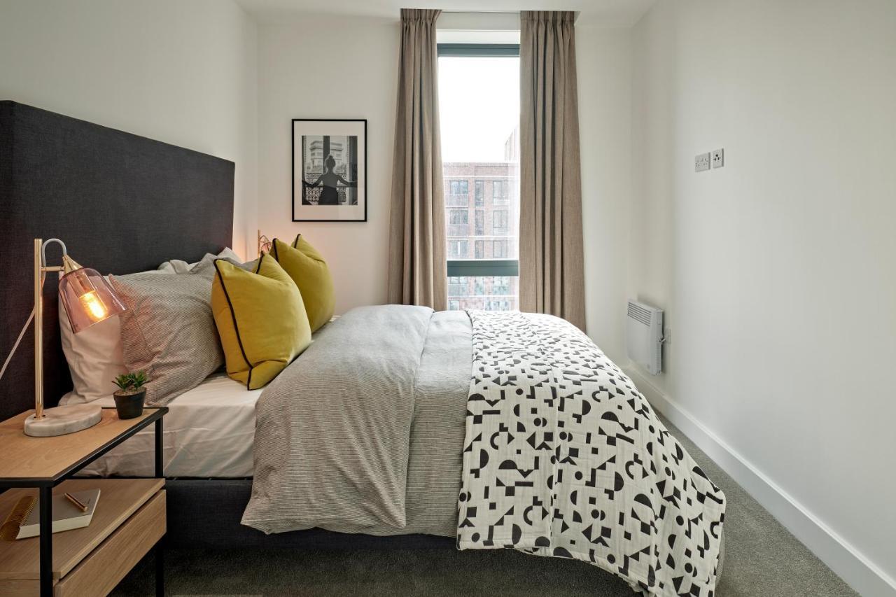 Manchester Media City By Charles Hope Buitenkant foto